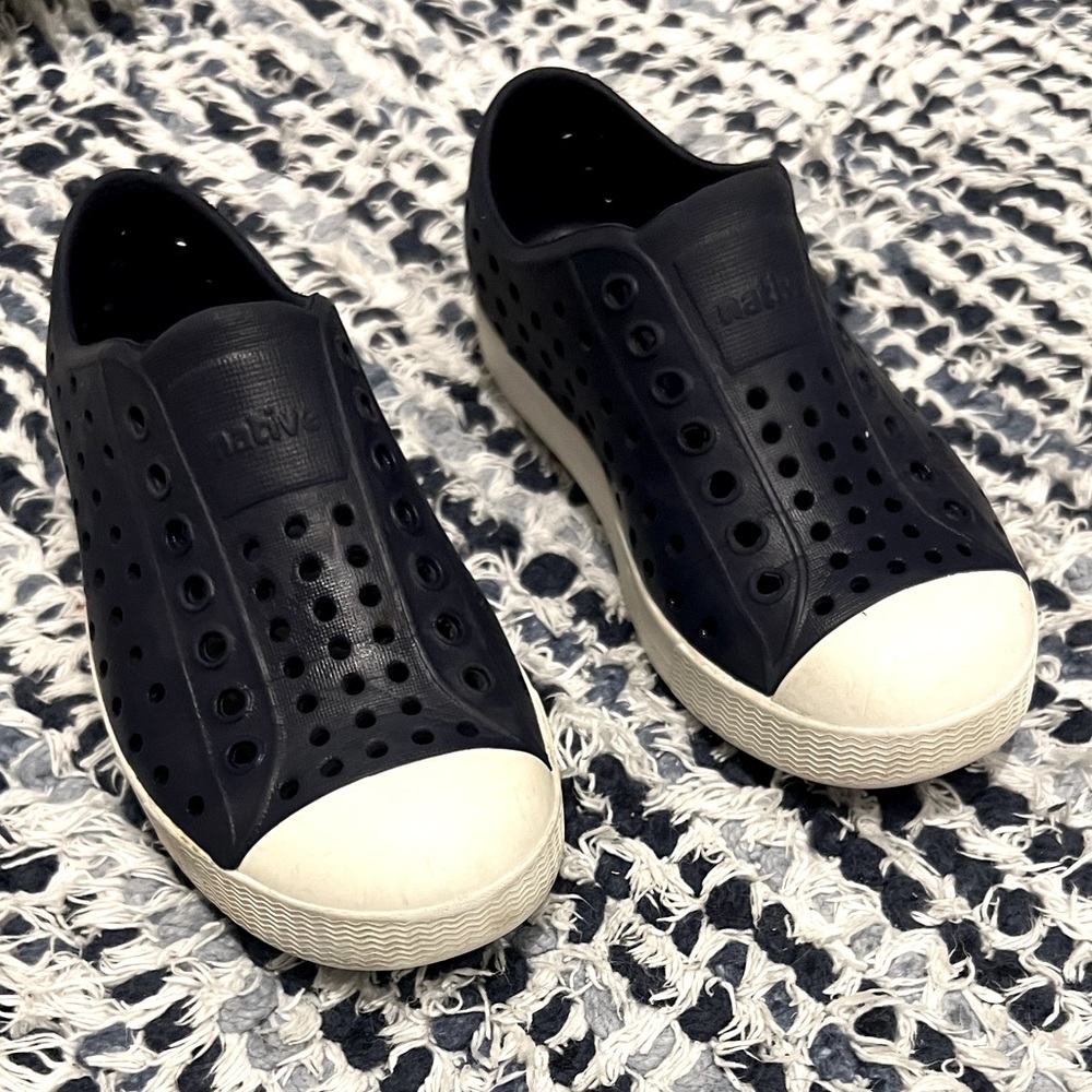Navy blue Jefferson Natives, size 10.